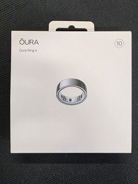 Oura Ring 4 (Size 10) - Silver - Brand New in Box